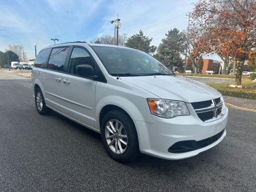 2017 Dodge Caravan  	